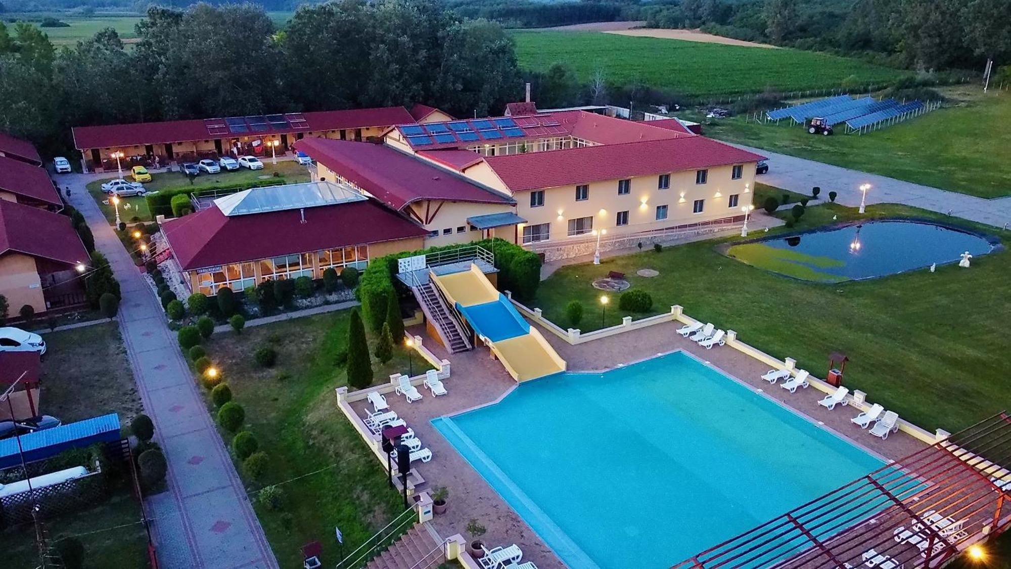 Hotel Ligetalja Termal Peneszlek